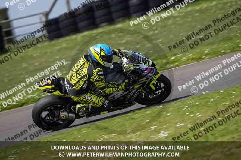 anglesey no limits trackday;anglesey photographs;anglesey trackday photographs;enduro digital images;event digital images;eventdigitalimages;no limits trackdays;peter wileman photography;racing digital images;trac mon;trackday digital images;trackday photos;ty croes